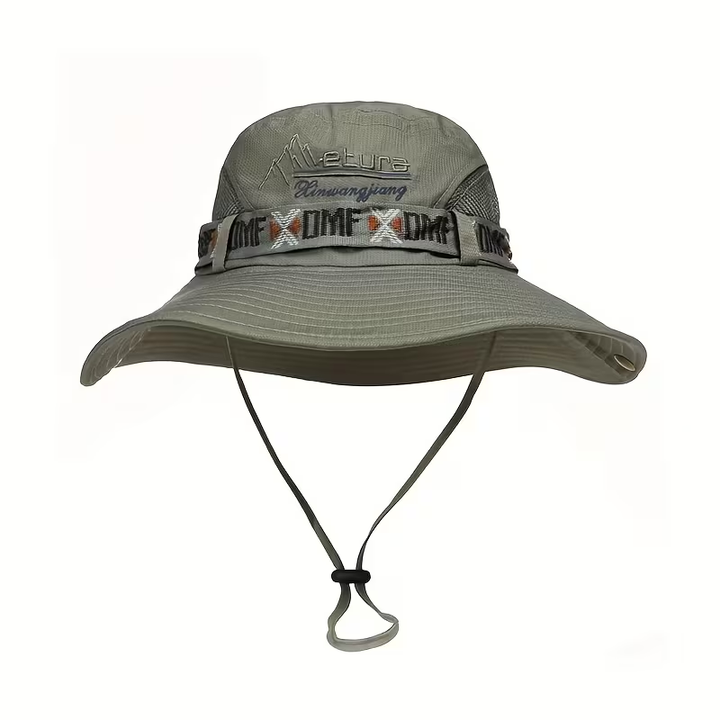 Sombrero verde oliva de ala ancha con cordón ajustable, vista frontal sobre fondo blanco